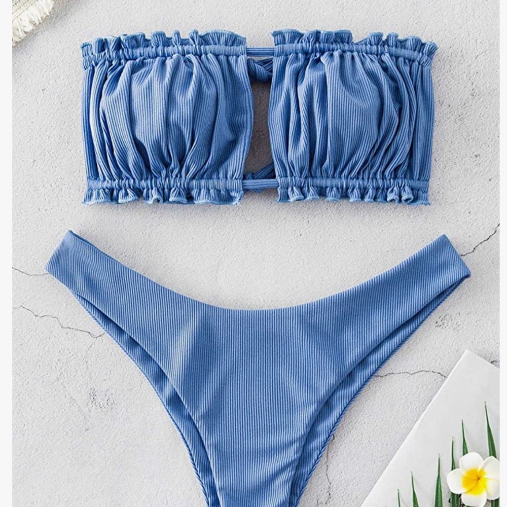 ZAFUL Women's Strapless Ribbed Tie Back Ruffle Cutout Bandeau Bikini Set